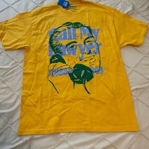 MARKET | YELLOW GRAPHIC TEE “call my lawyer” | LARGE